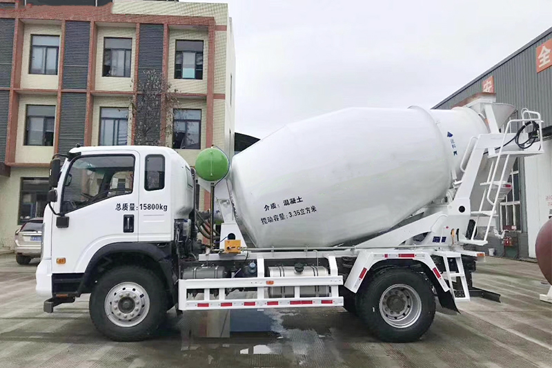 水泥攪拌車